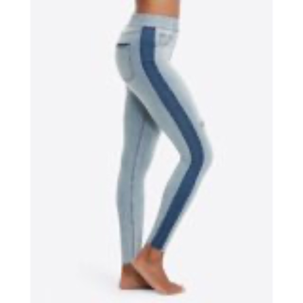 Spanx Distressed Raw Hem Side Panel Jean Light Wash High Rise P NWT